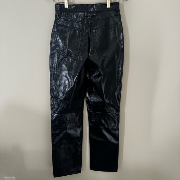 Abercrombie & Fitch The 90’s Straight Ultra High Rise Vegan Leather Pants 6/28 - Picture 5 of 7